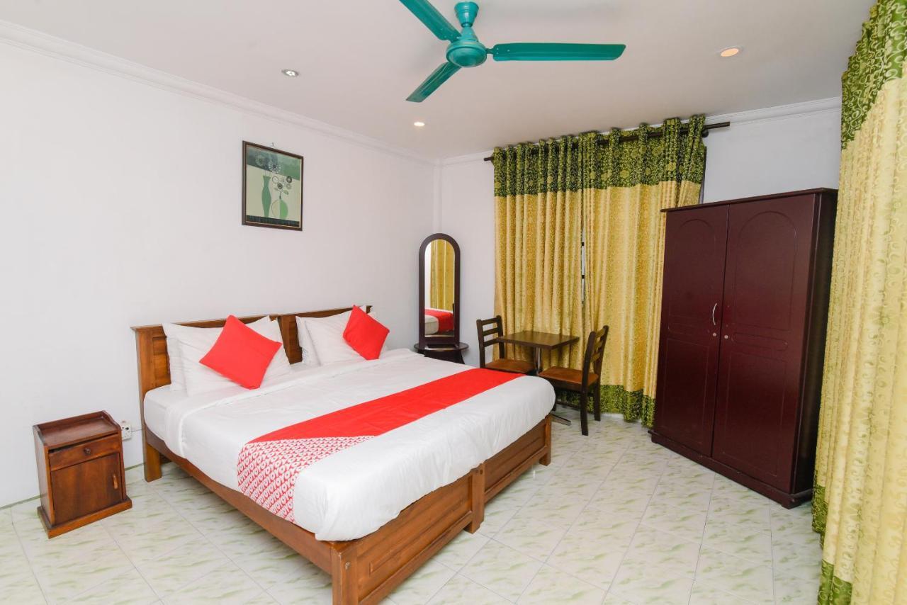Oak Wood Inn Kandy Exterior foto